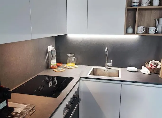 Apartamento Monolocale Nuova Costruzione Con Giardino *