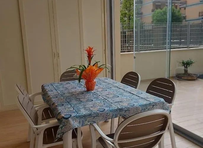 Apartment Monolocale Nuova Costruzione Con Giardino Rome