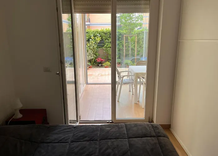 Monolocale Nuova Costruzione Con Giardino Apartment