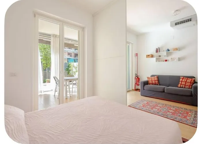 Monolocale Nuova Costruzione Con Giardino Apartment